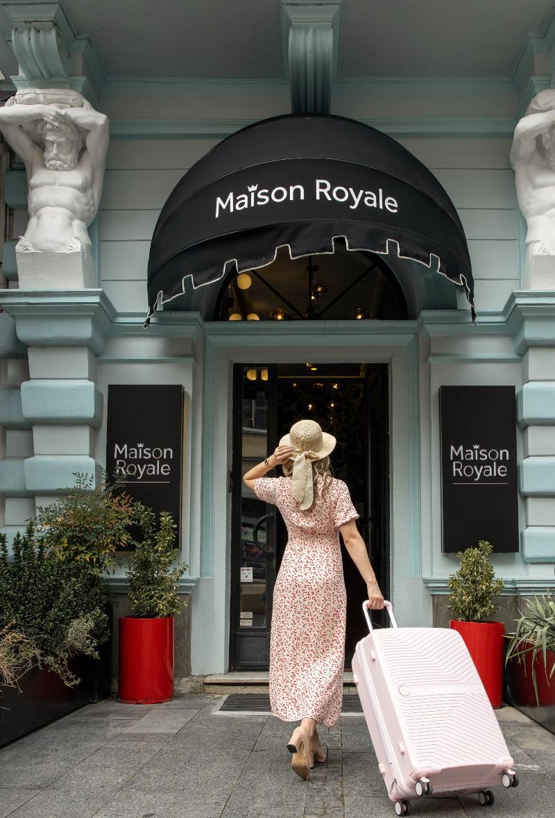 Maison Royale - Genel