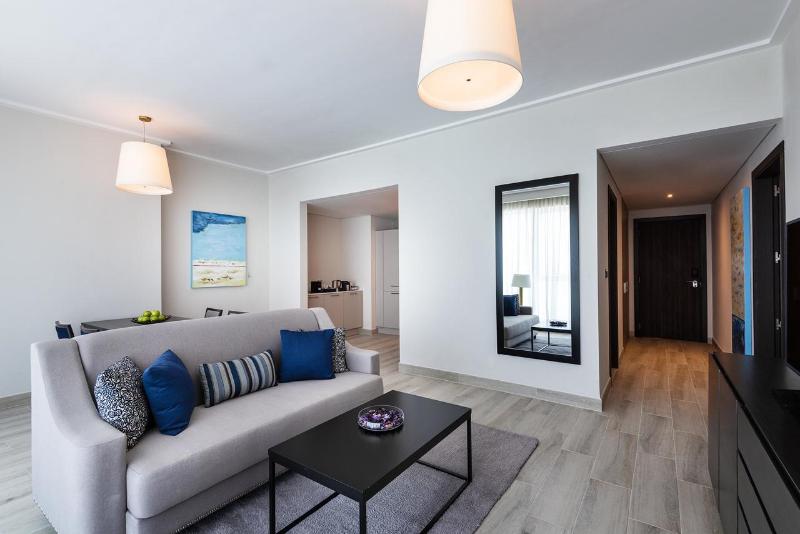 Centara West Bay Hotel and Residences Doha - Oda