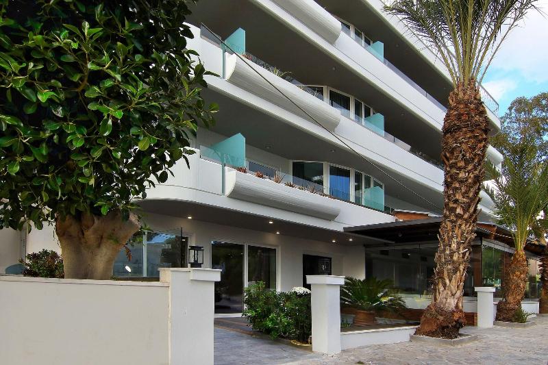 MAISON 66 RIVIERA HOTELS - Genel