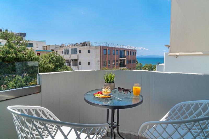 MAISON 66 RIVIERA HOTELS - Oda
