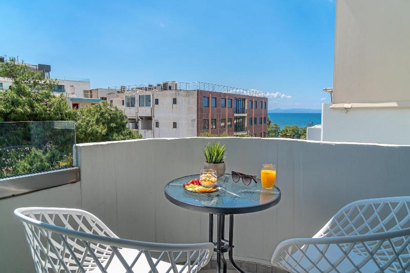 MAISON 66 RIVIERA HOTELS - Oda