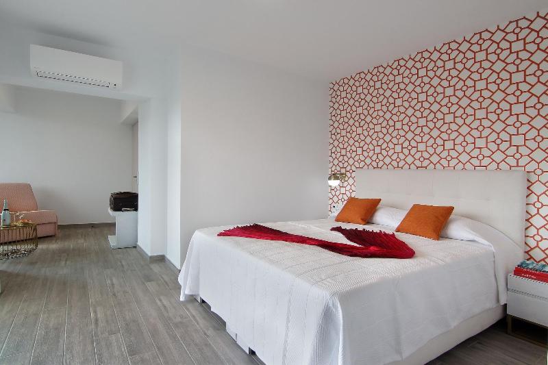 MAISON 66 RIVIERA HOTELS - Oda