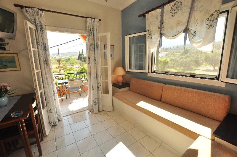 Elena Apartments Corfu - Bar