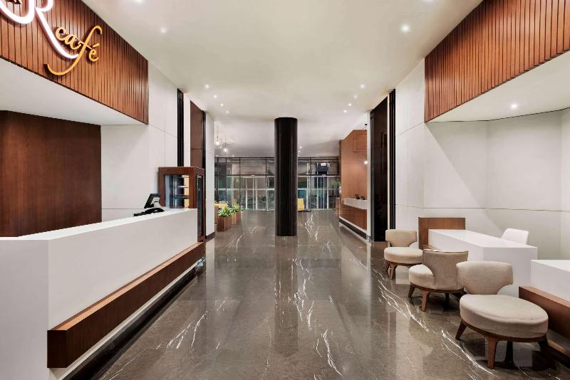 Wyndham Garden Ajman Corniche - Lobi