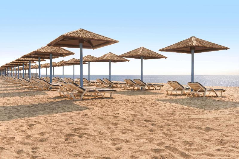 Wyndham Garden Ajman Corniche - Plaj