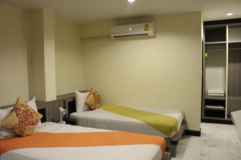 Samsen Sam Place - Oda