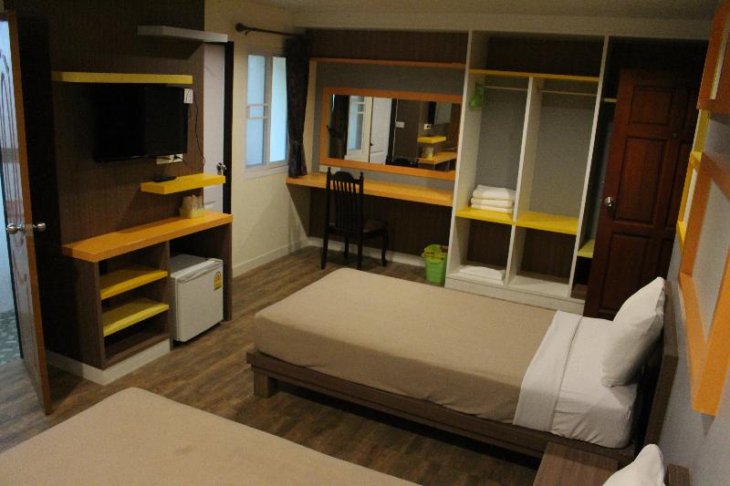 Samsen Sam Place - Oda
