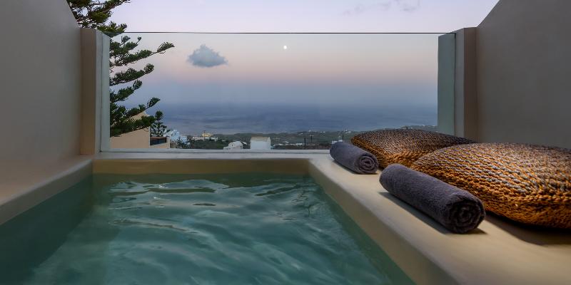 Divelia East Suites - Genel