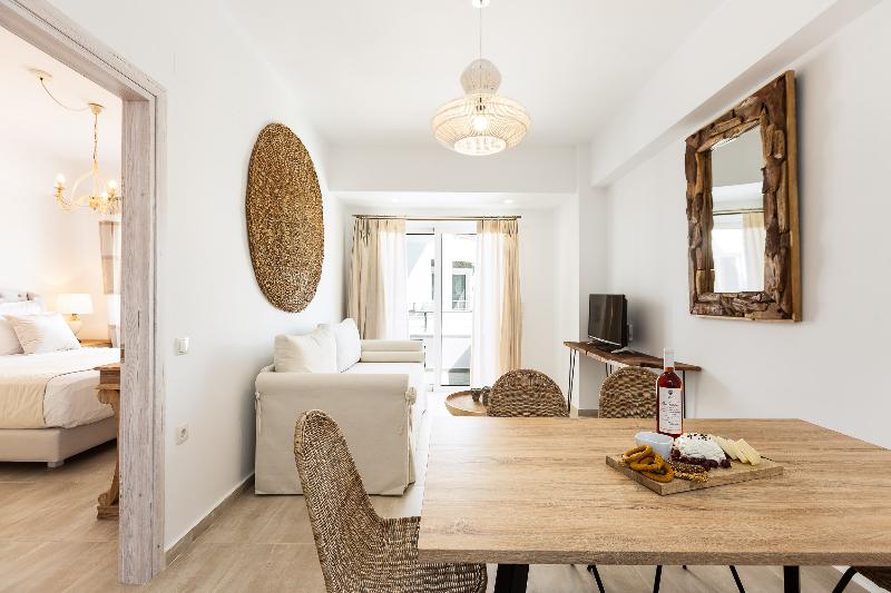 Cyano Hotel - Oda