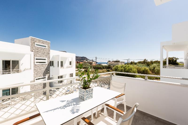 Cyano Hotel - Oda