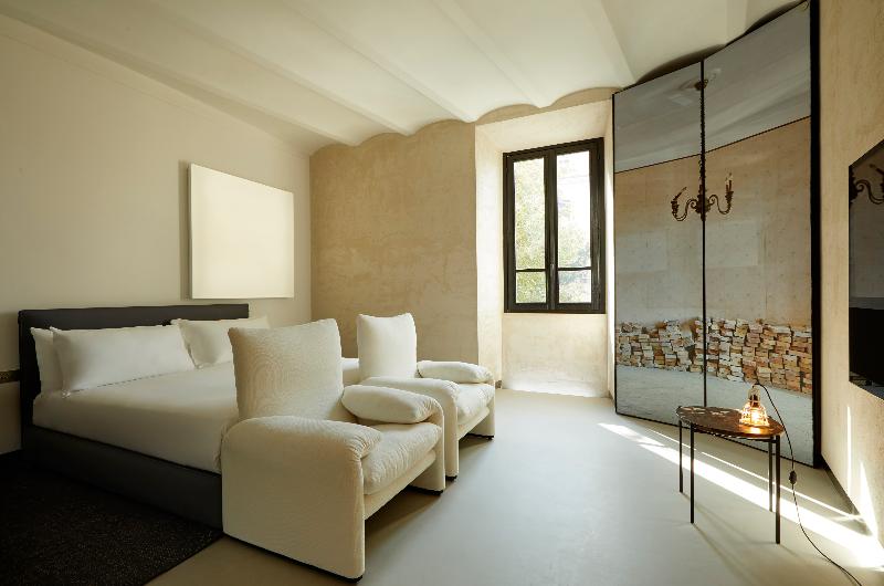 The Rooms Of Rome - Oda