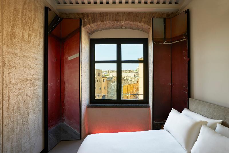 The Rooms Of Rome - Oda