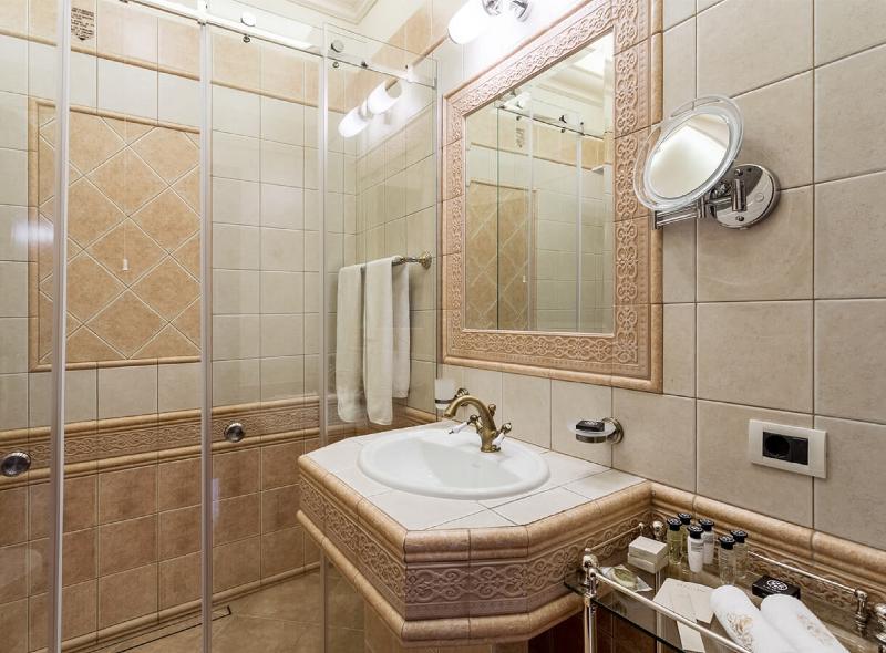 Suter Palace Heritage Boutique Hotel - Oda