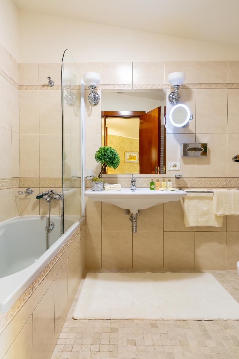 Suter Palace Heritage Boutique Hotel - Oda