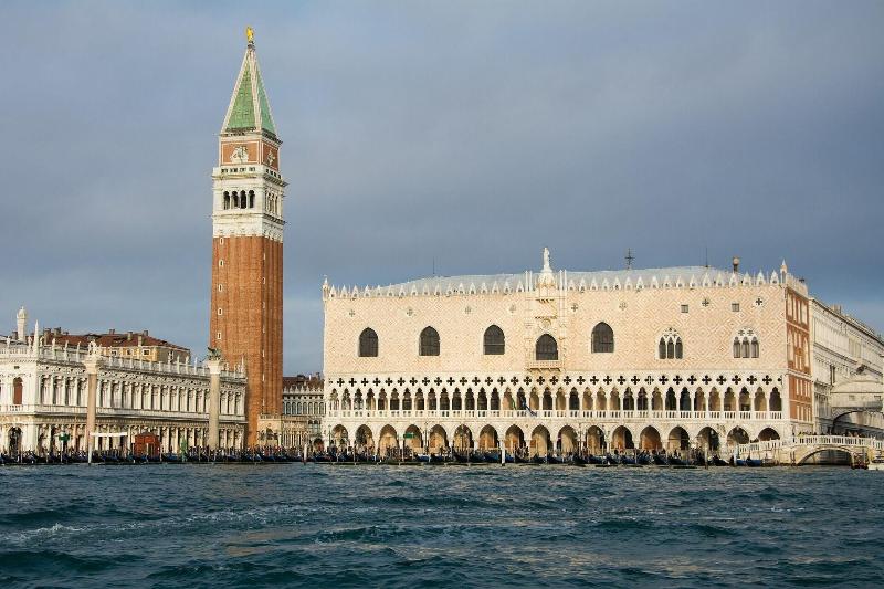 San Marco Suite 755 - Genel