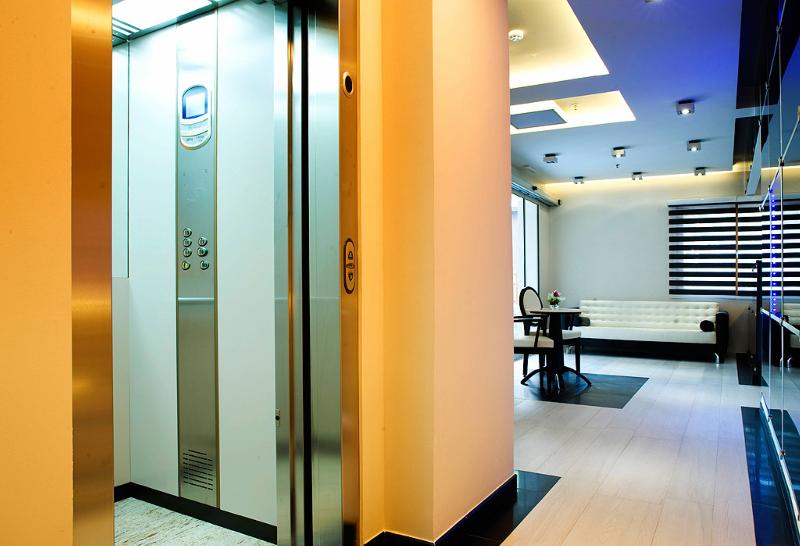 Hotel SOA - Lobi