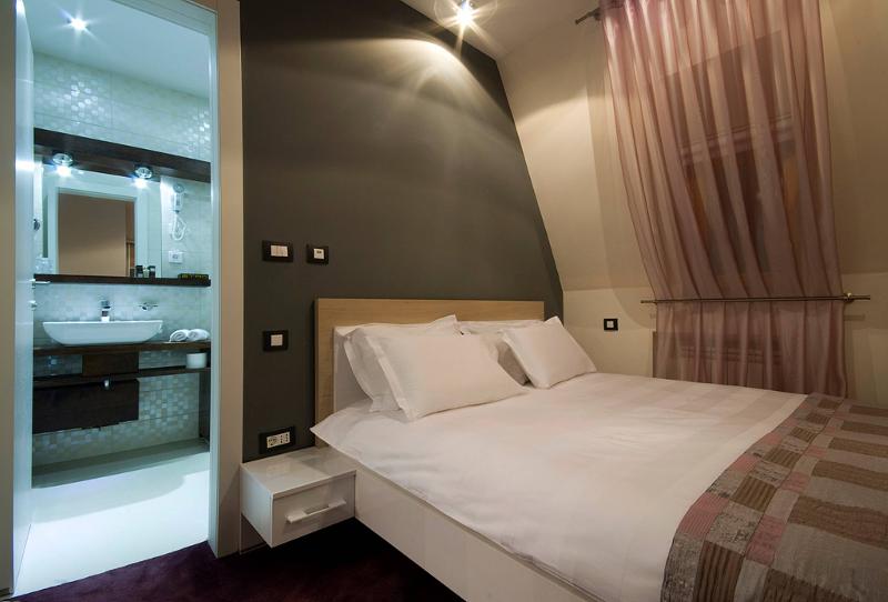 Hotel SOA - Oda