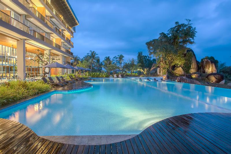 Swiss-Belresort Belitung - Havuz