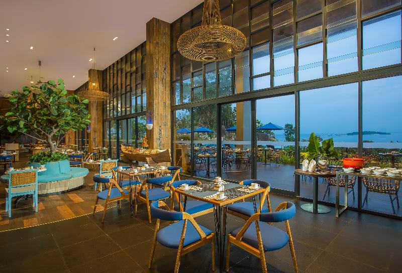 Swiss-Belresort Belitung - Restoran
