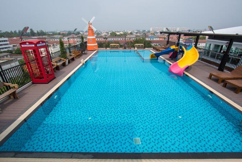 B-Yourhome Hotel Don Muang Airport Bangkok - Havuz