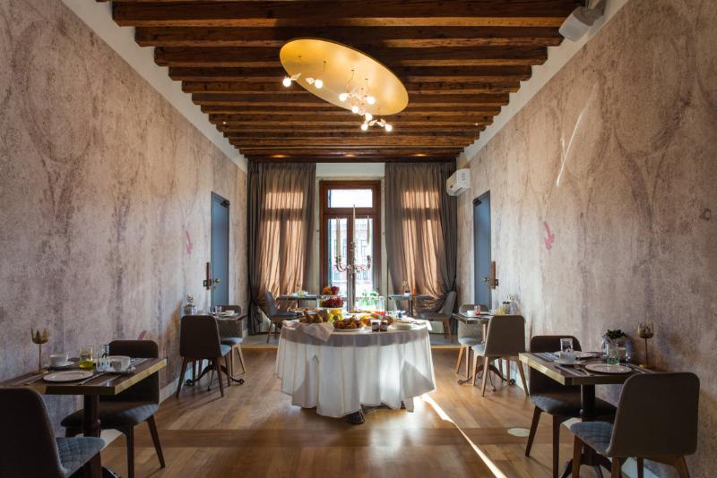 Riva Del Vin Boutique Hotel - Bar