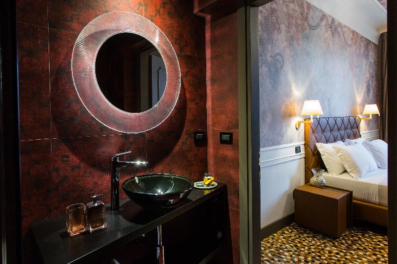 Riva Del Vin Boutique Hotel - Oda