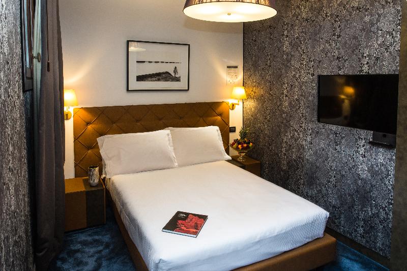 Riva Del Vin Boutique Hotel - Oda