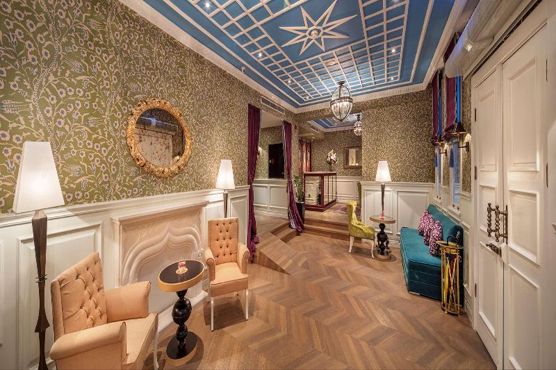 Hagia Sofia Mansions Istanbul, Curio Collection By - Lobi