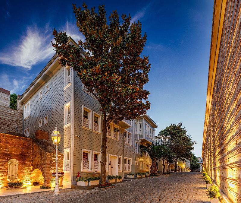 Hagia Sofia Mansions Istanbul, Curio Collection By - Oda