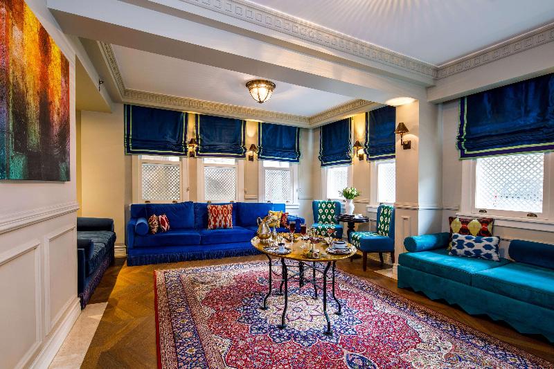Hagia Sofia Mansions Istanbul, Curio Collection By - Oda