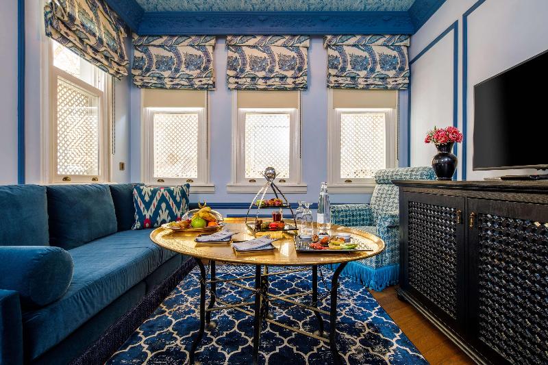 Hagia Sofia Mansions Istanbul, Curio Collection By - Oda