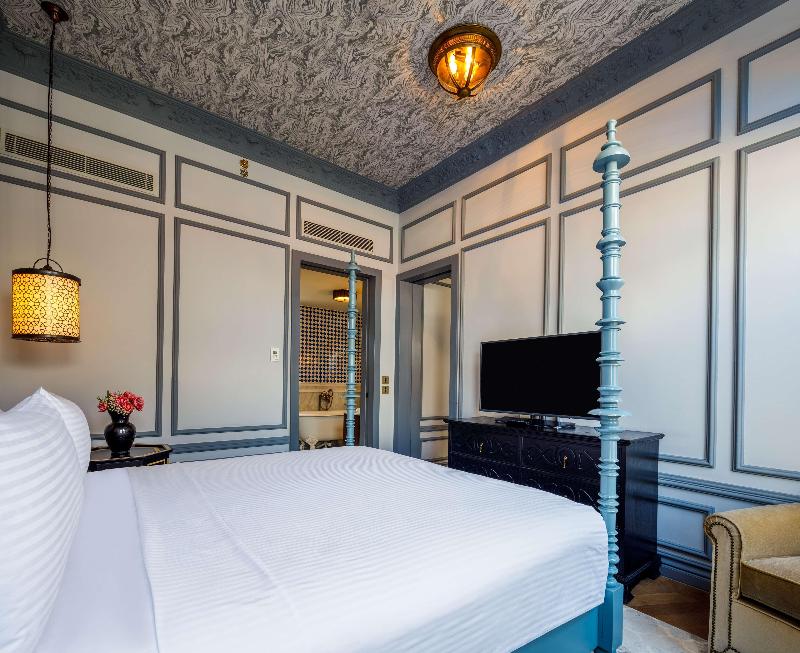 Hagia Sofia Mansions Istanbul, Curio Collection By - Oda