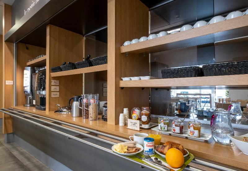 B&B Hotel la Rochelle Beaulieu Puilboreau - Restoran