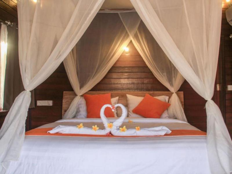 Dinatah Lembongan Villas - Oda