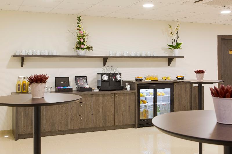 B&B HOTEL Strasbourg Nord Schiltigheim - Toplantı