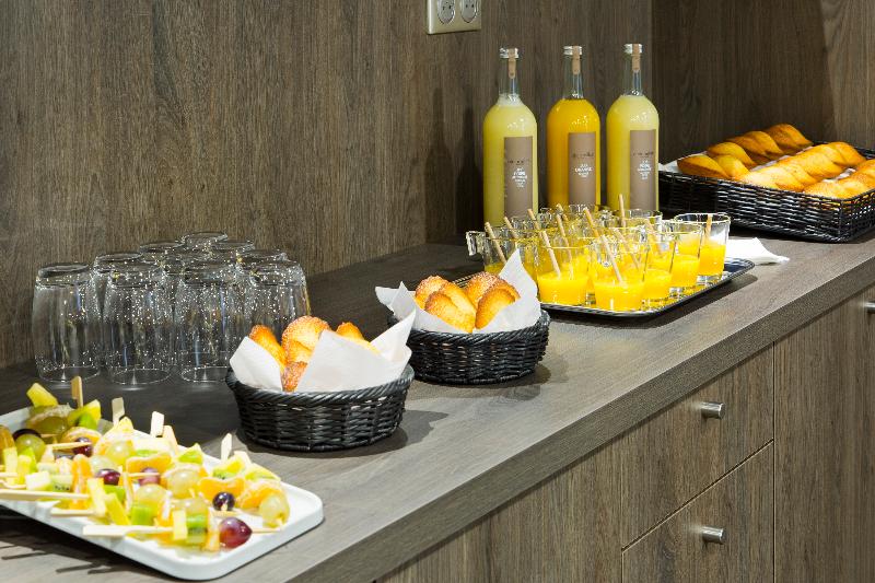 B&B HOTEL Strasbourg Nord Schiltigheim - Toplantı