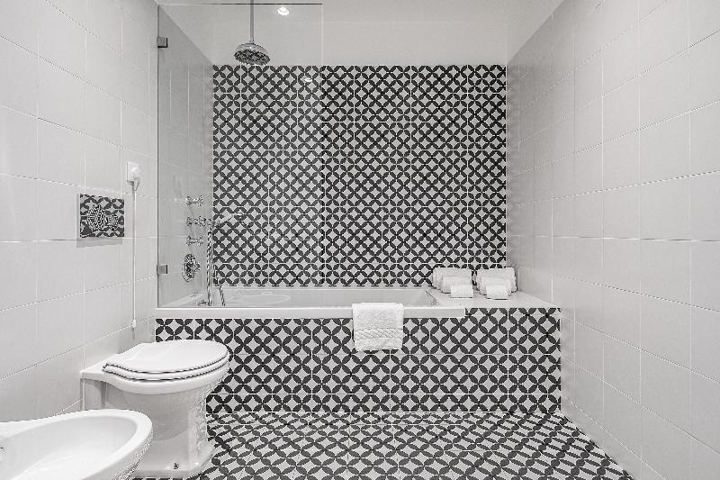 Caleway Hotel - Oda