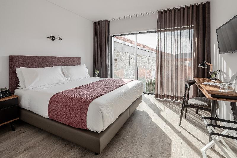 Caleway Hotel - Oda