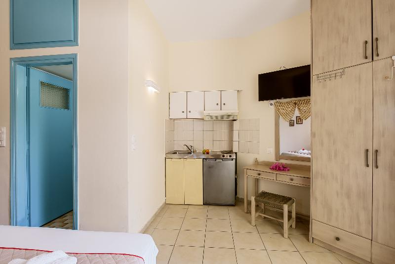 Sunrise Hotel & Apartments - Oda