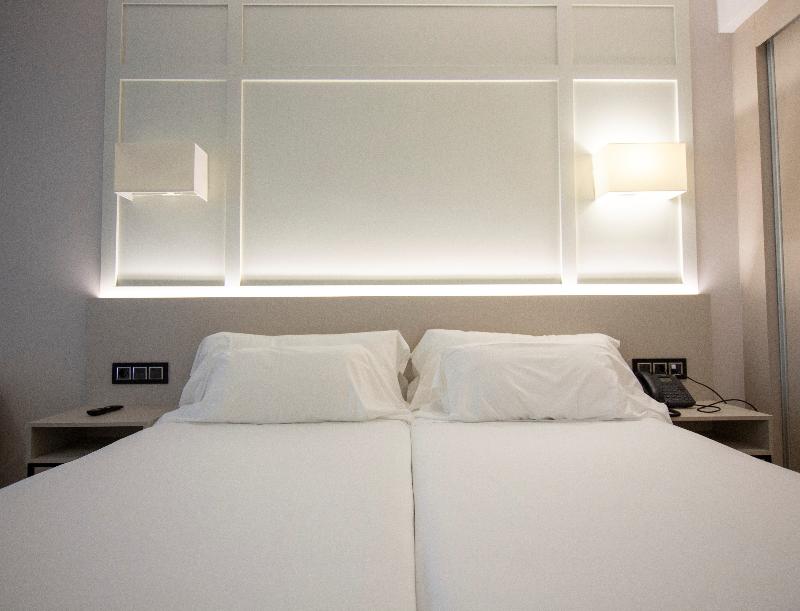 Playa de Foz Hotel & Spa - Oda