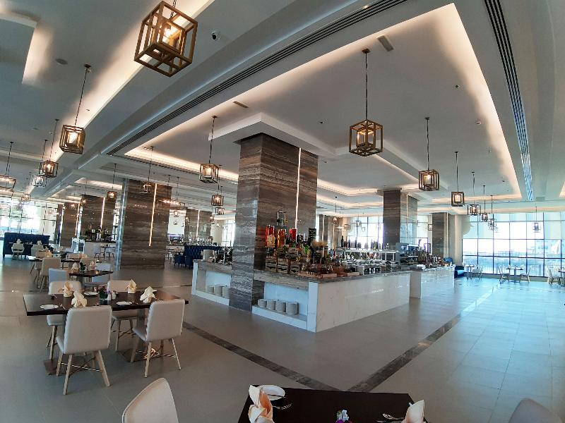 Al Bahar Hotel & Resort - Restoran