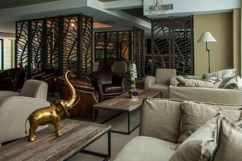 Brit Hotel Lodge - Bar