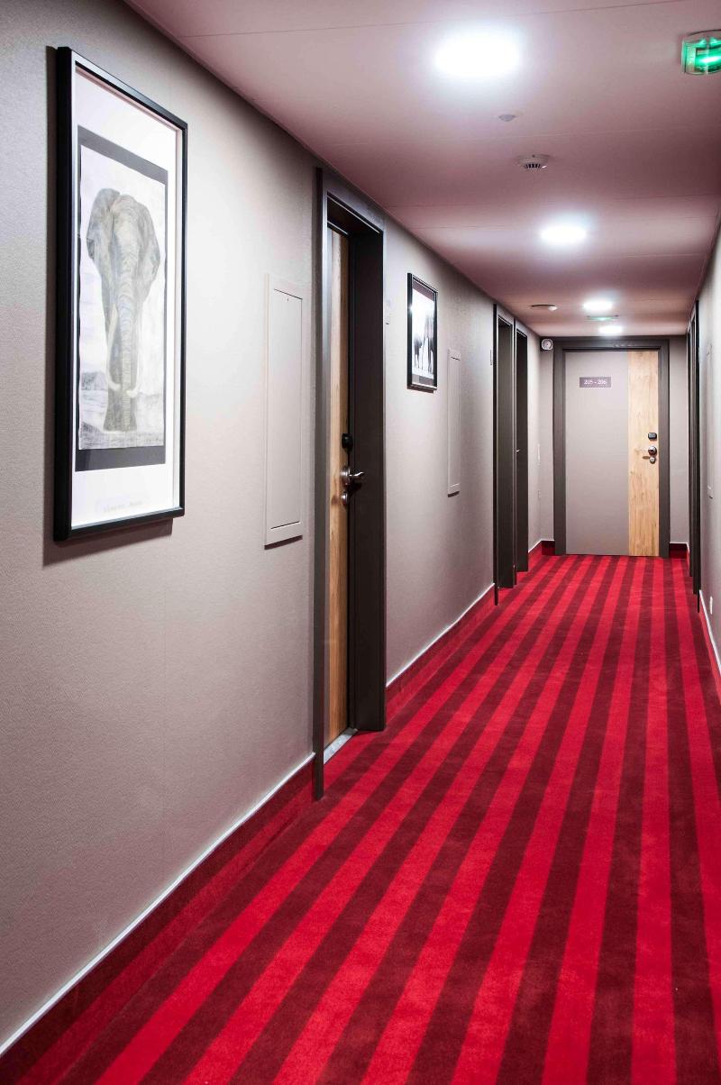 Brit Hotel Lodge - Lobi