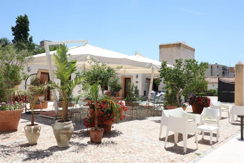 Villa Lampedusa Hotel & Residence - Genel