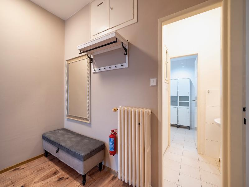 New Town - Apple Apartments - Oda