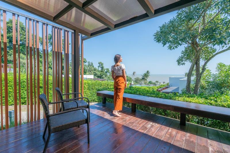 SEAnery Beach Resort - Teras