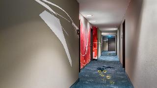 Holiday Inn - the niu, Welly Kiel fotoÄŸrafÄ±
