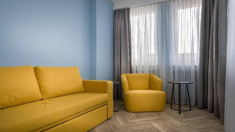 Holiday Inn - the niu, Welly Kiel - Oda