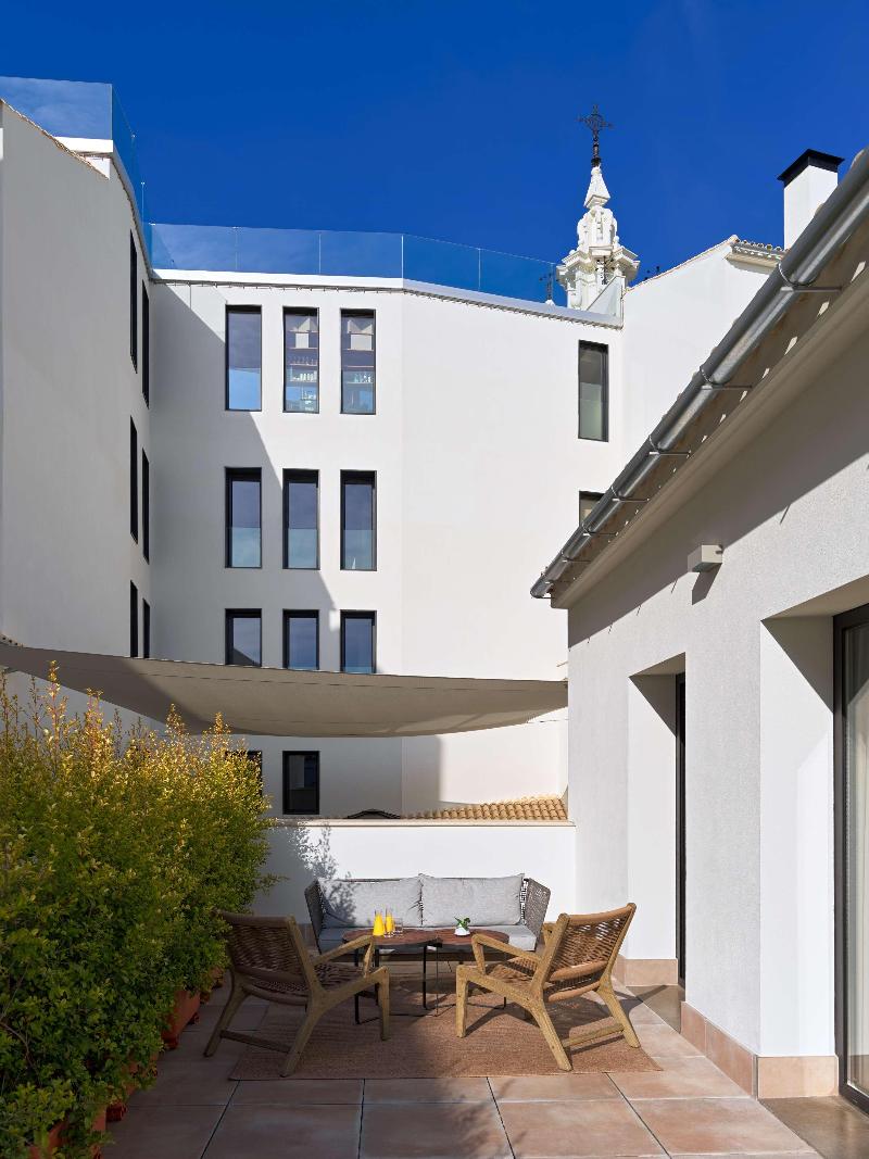 H10 Palacio Colomera - Oda