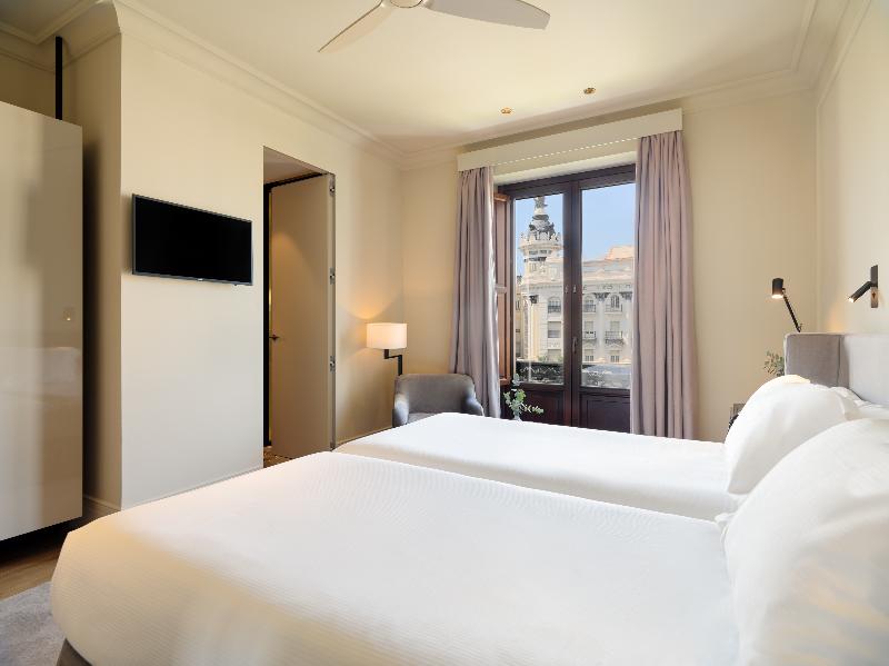 H10 Palacio Colomera - Oda